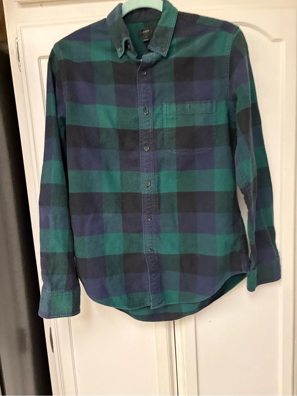 J. Crew Green & Navy Plaid Long-Sleeve Button-Down Shirt